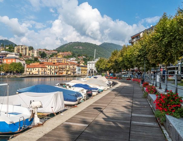 Passeggiata sul lungolago di Omegna